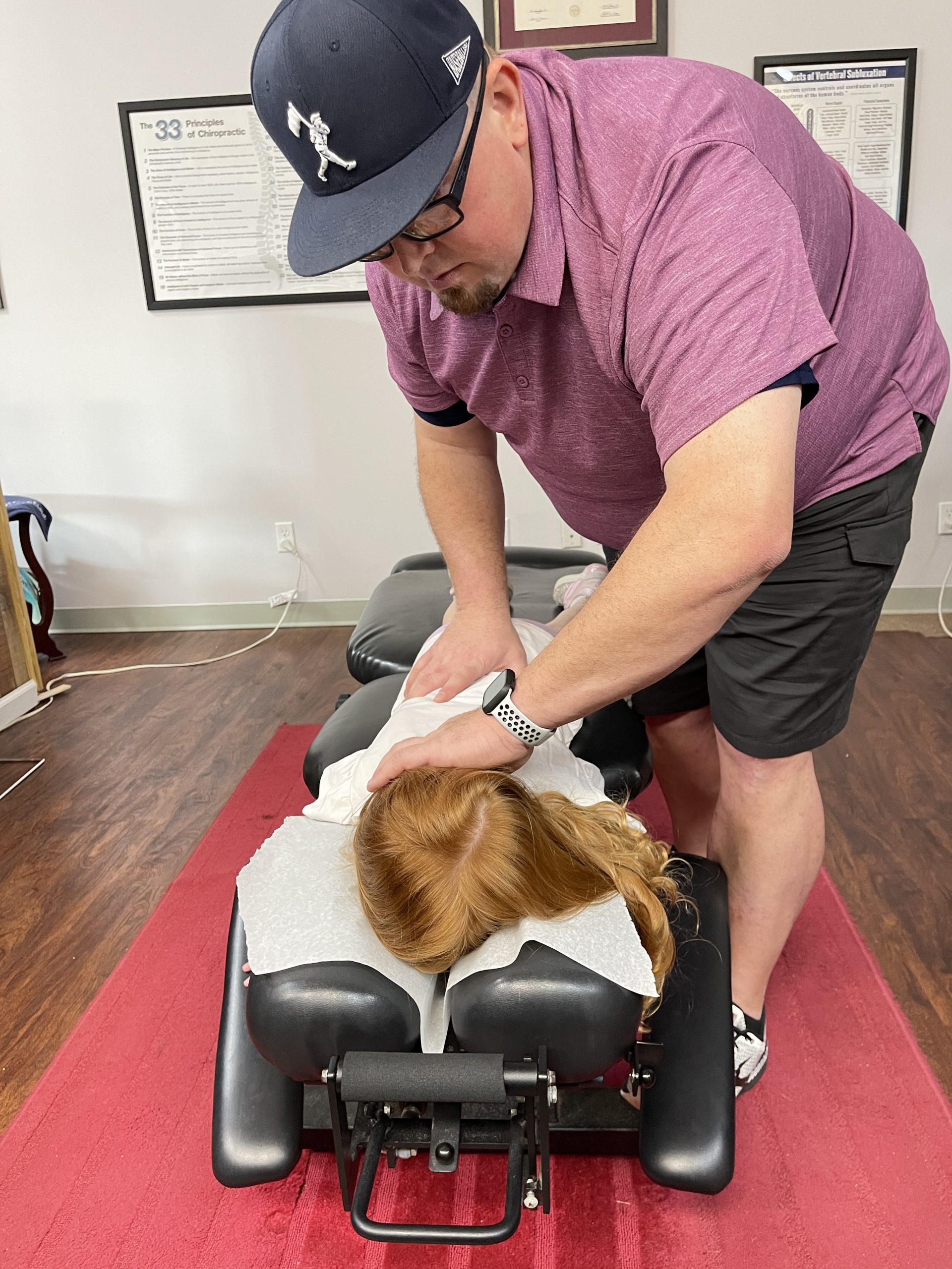 chiropractor neck adjustment